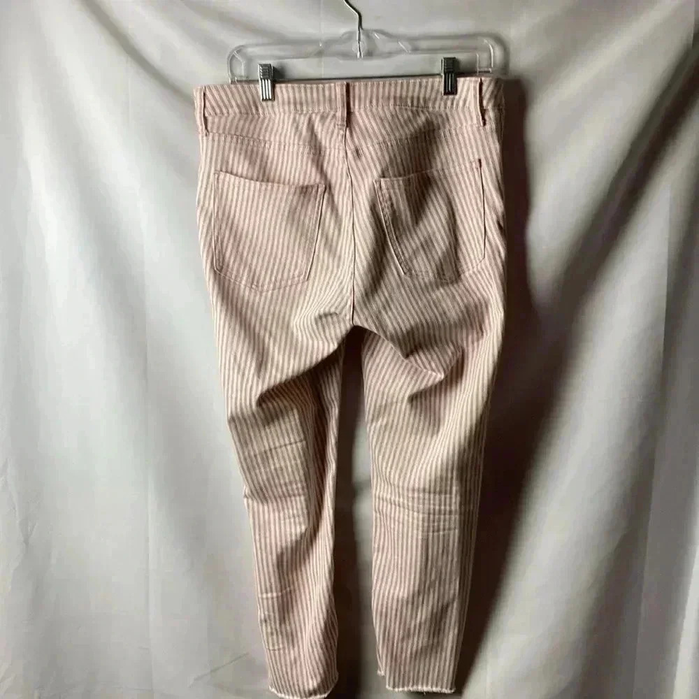 LC LAUREN CONRAD SKINNY CROP JEANS SIZE 12 SOFT RED STRIPE RAW HEM GUC CLEAN - Picture 9 of 13
